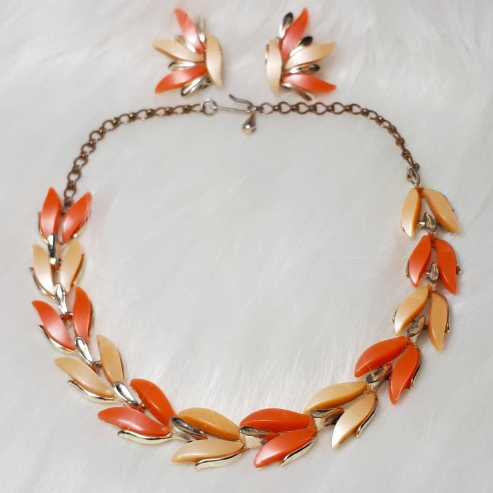 Vintage Claudette Necklace and Earrings